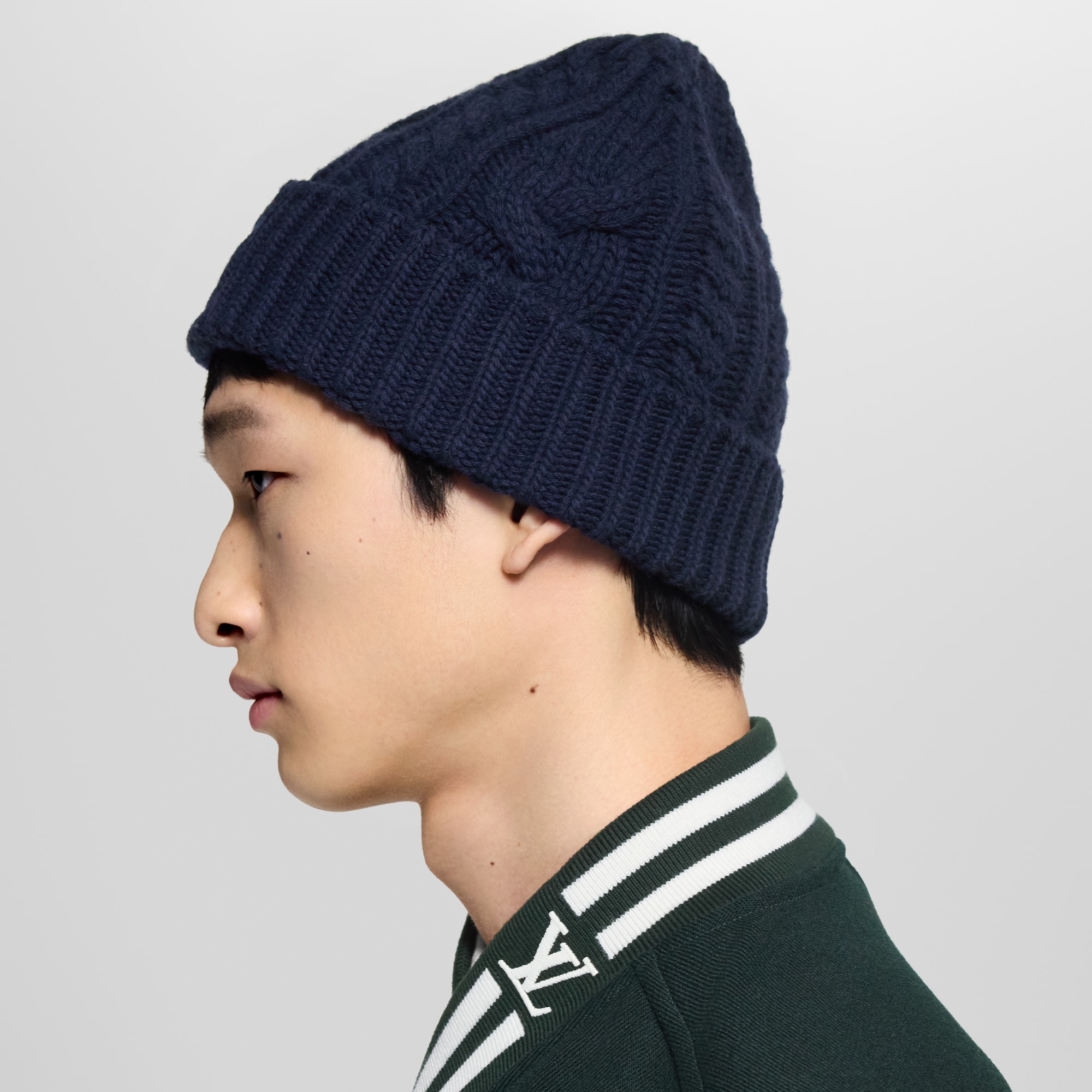 Only LV Mini Cable Beanie S00 - Men - Accessories | LOUIS VUITTON ®
